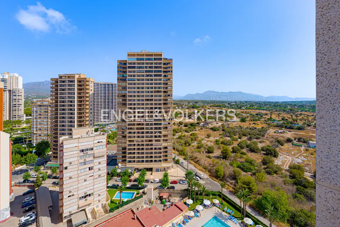 Exterior view of Apartments for sale in Benidorm  with Air Conditioner and Community pool
