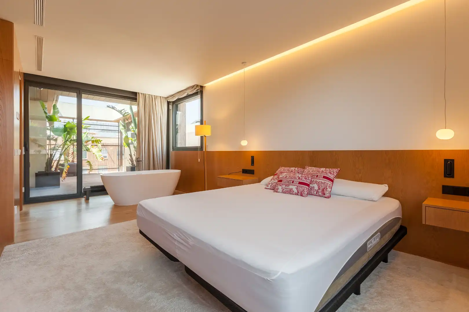 Dormitori de Àtic de lloguer en Barcelona amb Aire condicionat, Calefacció i Parquet