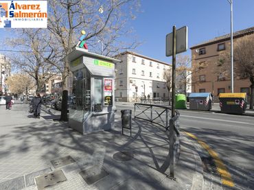 Piso en venta en Calle Carmen de Icaza