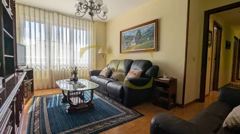 Foto 2 de Piso en venta en Calle de Álava, Montevil, Gijón