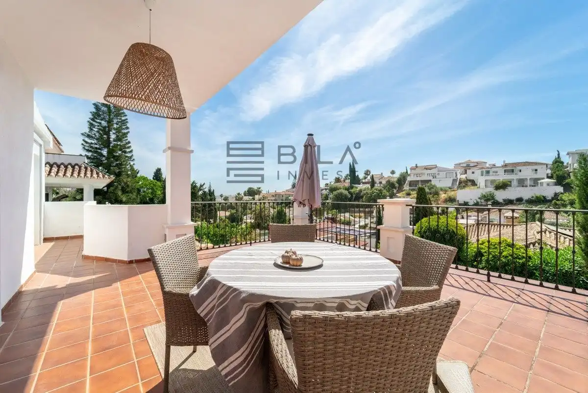 Chalet con piscina en venta en Cerros del Aguila, imagen 7