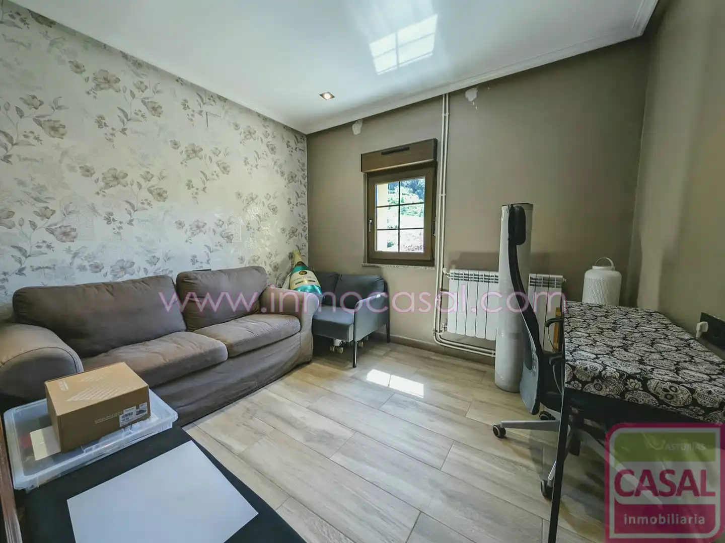 Living room of Houses for sale in San Martín del Rey Aurelio  with Heating, Terrace and Storage room