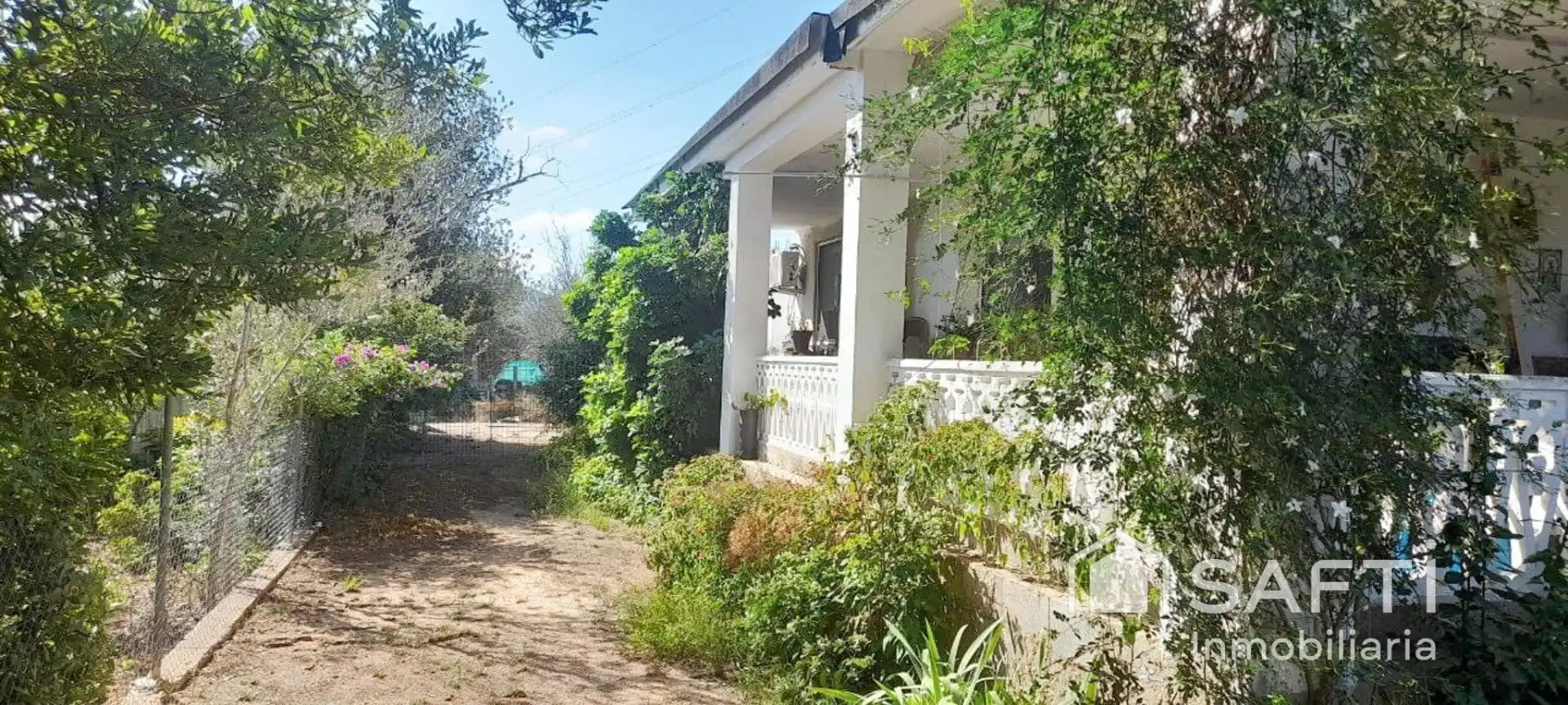 Vista exterior de Finca rústica en venta en Llombai con Calefacción