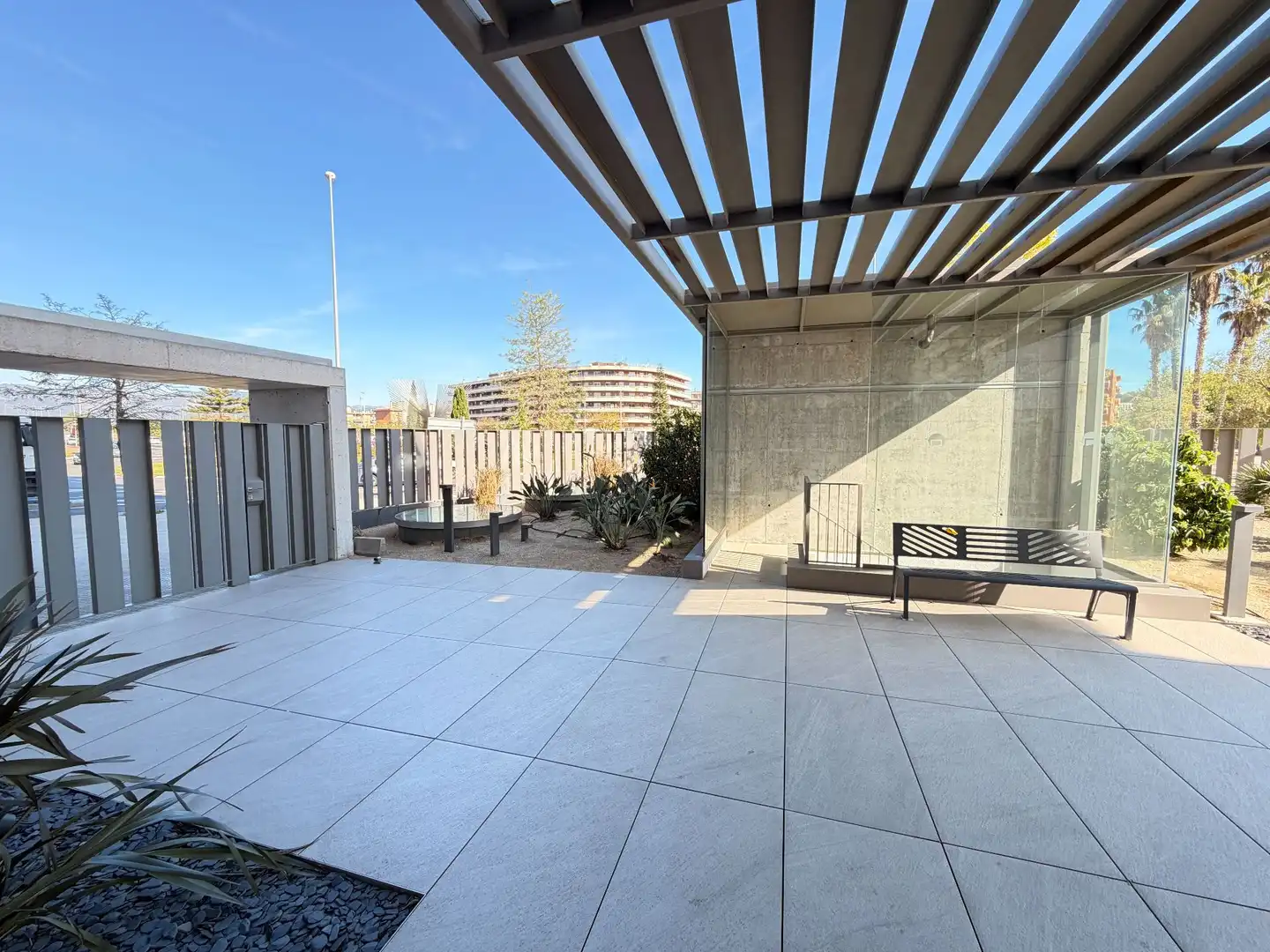 Terrasse von Wohnung zum Verkauf in Tortosa mit Klimaanlage, Heizung und Privatgarten