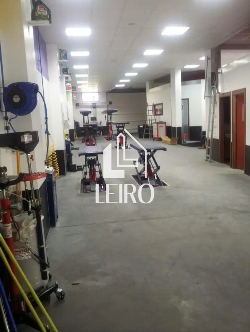 Local comercial en venda a Vilagarcía, imagen 6