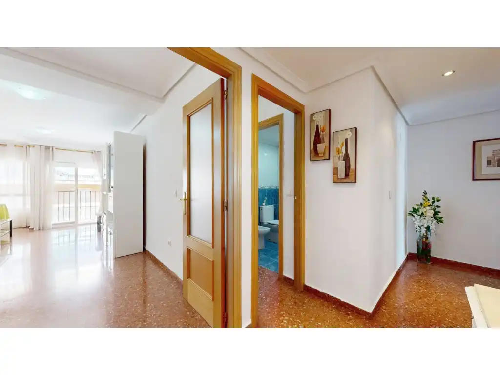 Flat for sale in Torrent  with Air Conditioner and Balcony
