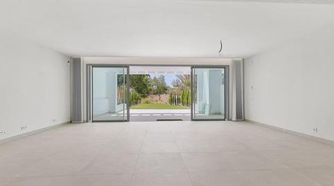 Foto 5 de Casa adosada en venda a Avenida Alta Vista, 20, San Pedro de Alcántara pueblo, Málaga