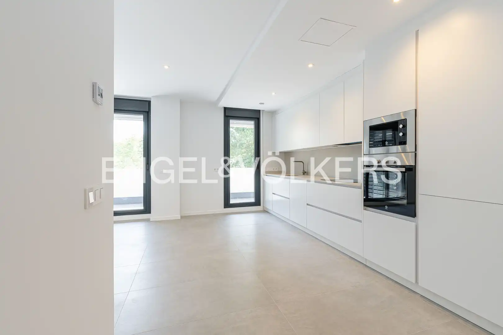 Kitchen of Flat for rent in Las Rozas de Madrid  with Air Conditioner, Heating and Terrace