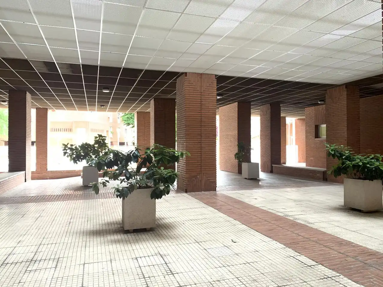Dachboden zur Miete in Madrid mit Klimaanlage, Heizung und Möbliert