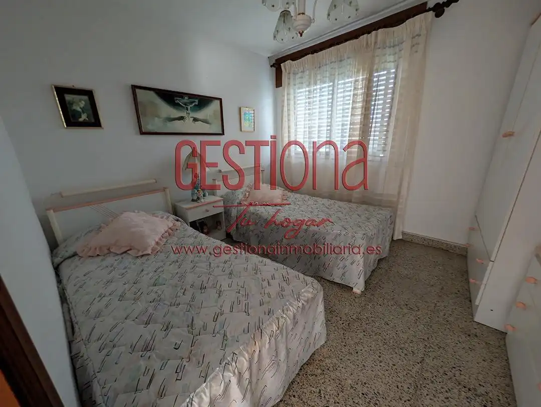 Schlafzimmer von Country house zum Verkauf in Bareyo mit Privatgarten, Terrasse und Balkon