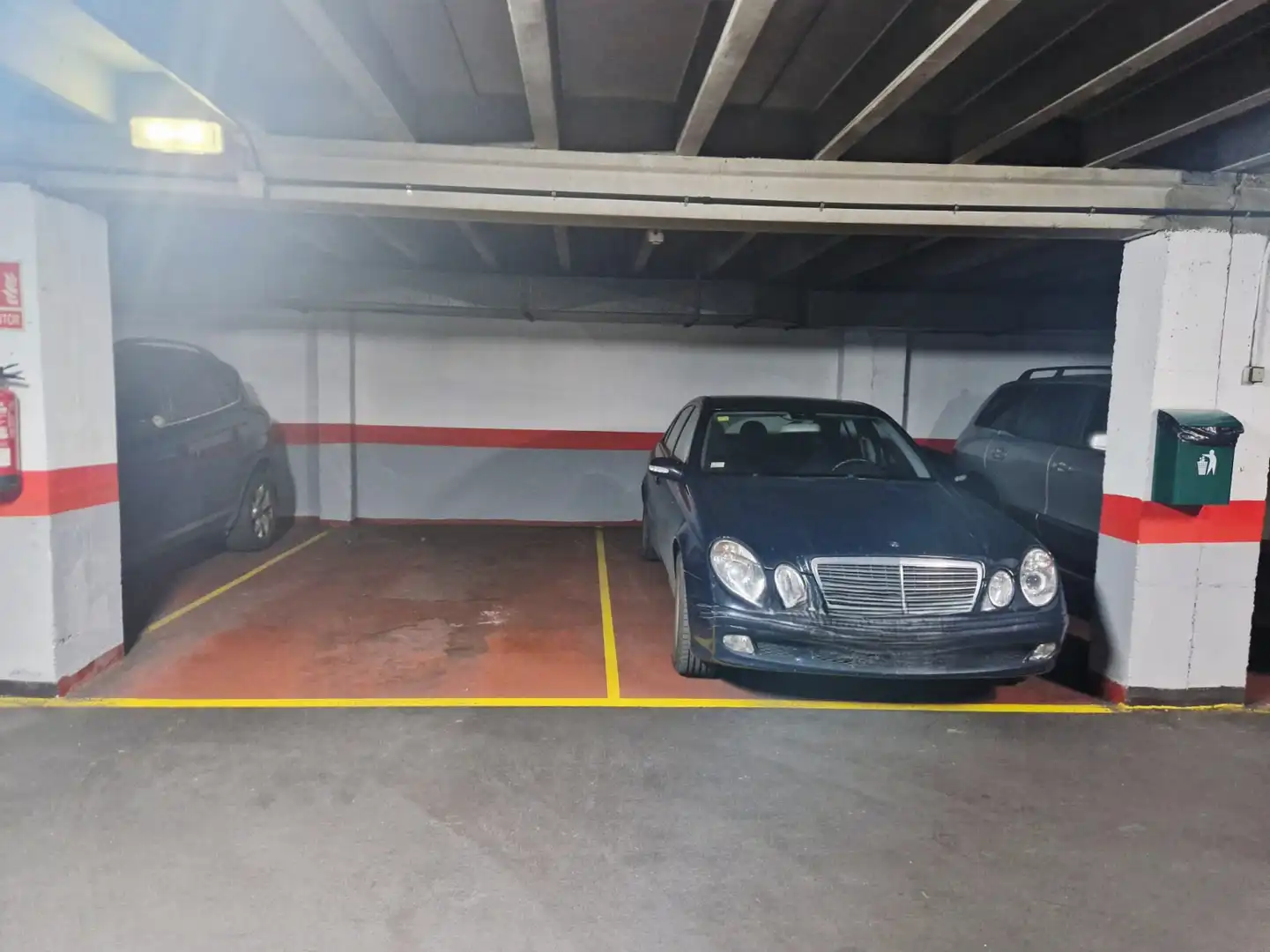 Parking de Ático en venta en Avilés con Calefacción y Terraza