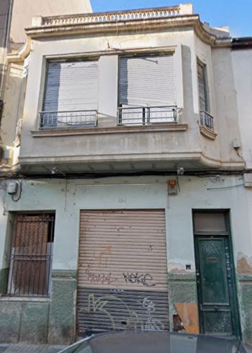 Vista exterior de Casa adosada en venda en Elche / Elx