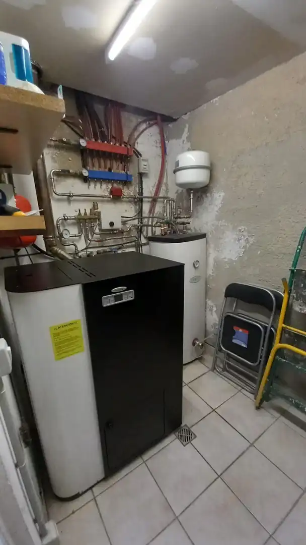 Casa o xalet en venda en Sant Martí de Tous amb Calefacció, Terrassa i Balcó