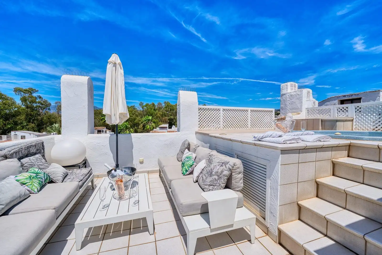 Piso con piscina en venta en Calle Maestro Chueca 64, imagen 10