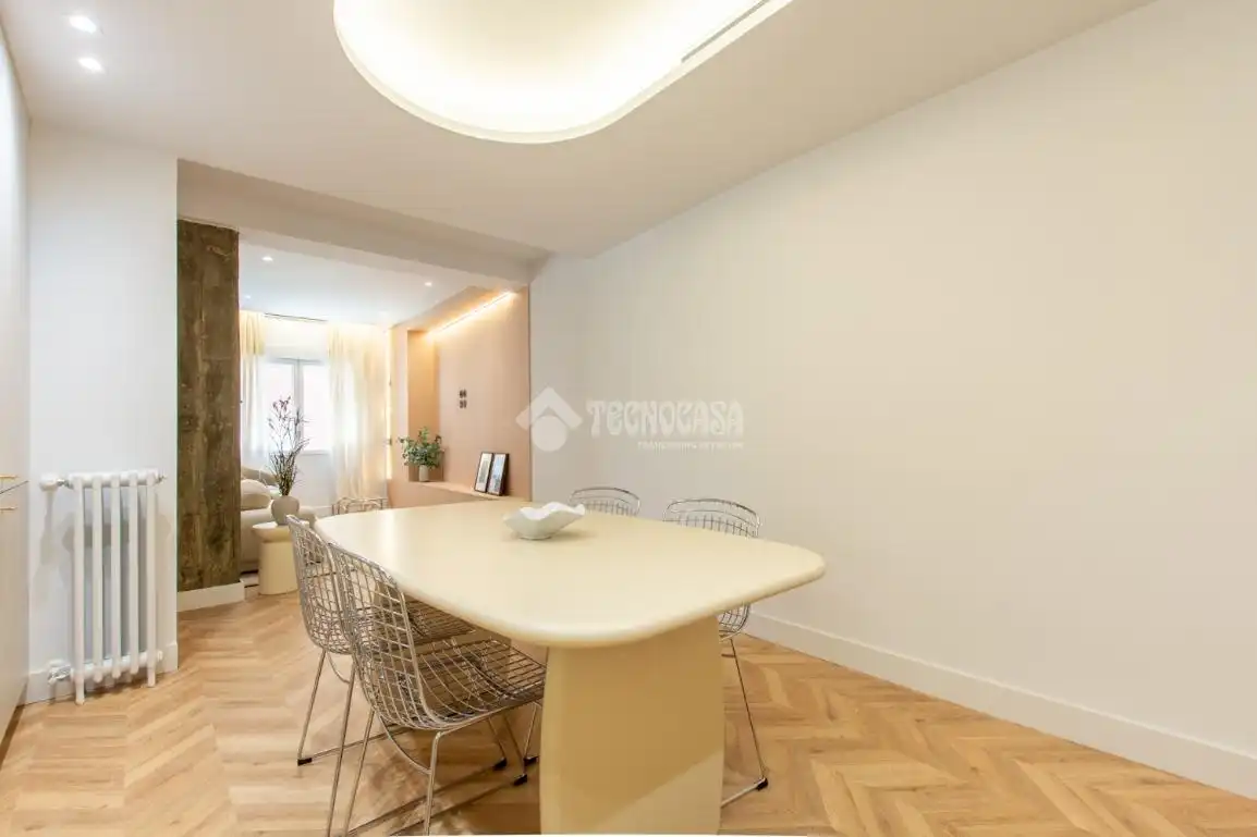 Comedor de Piso en venta en Madrid con Terraza