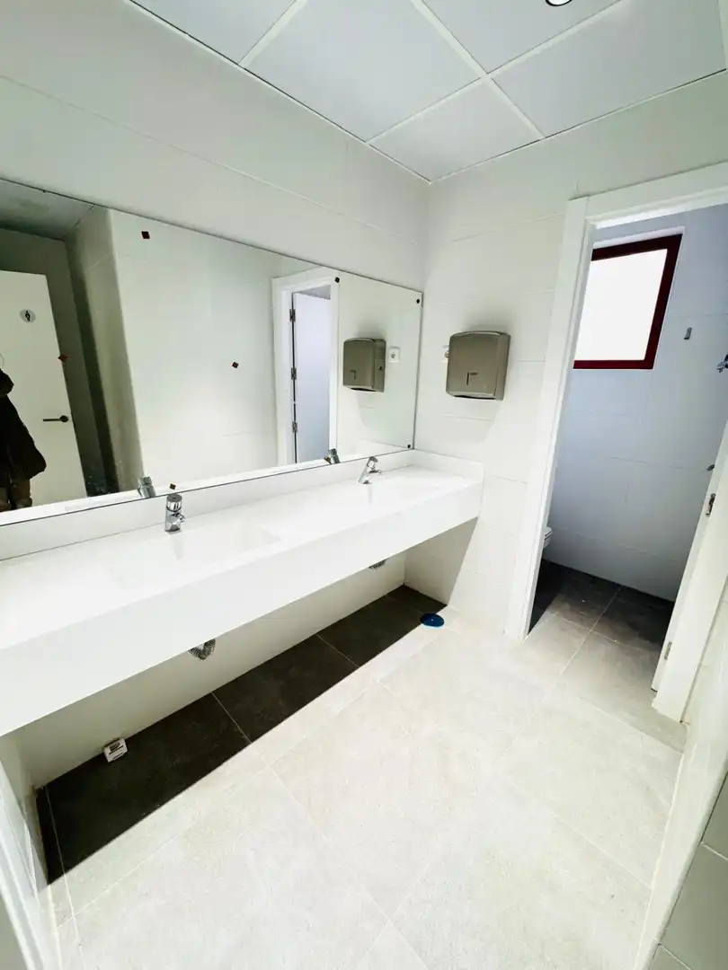 Office space with lift to rent in Juan Pereda pila, imagen 7