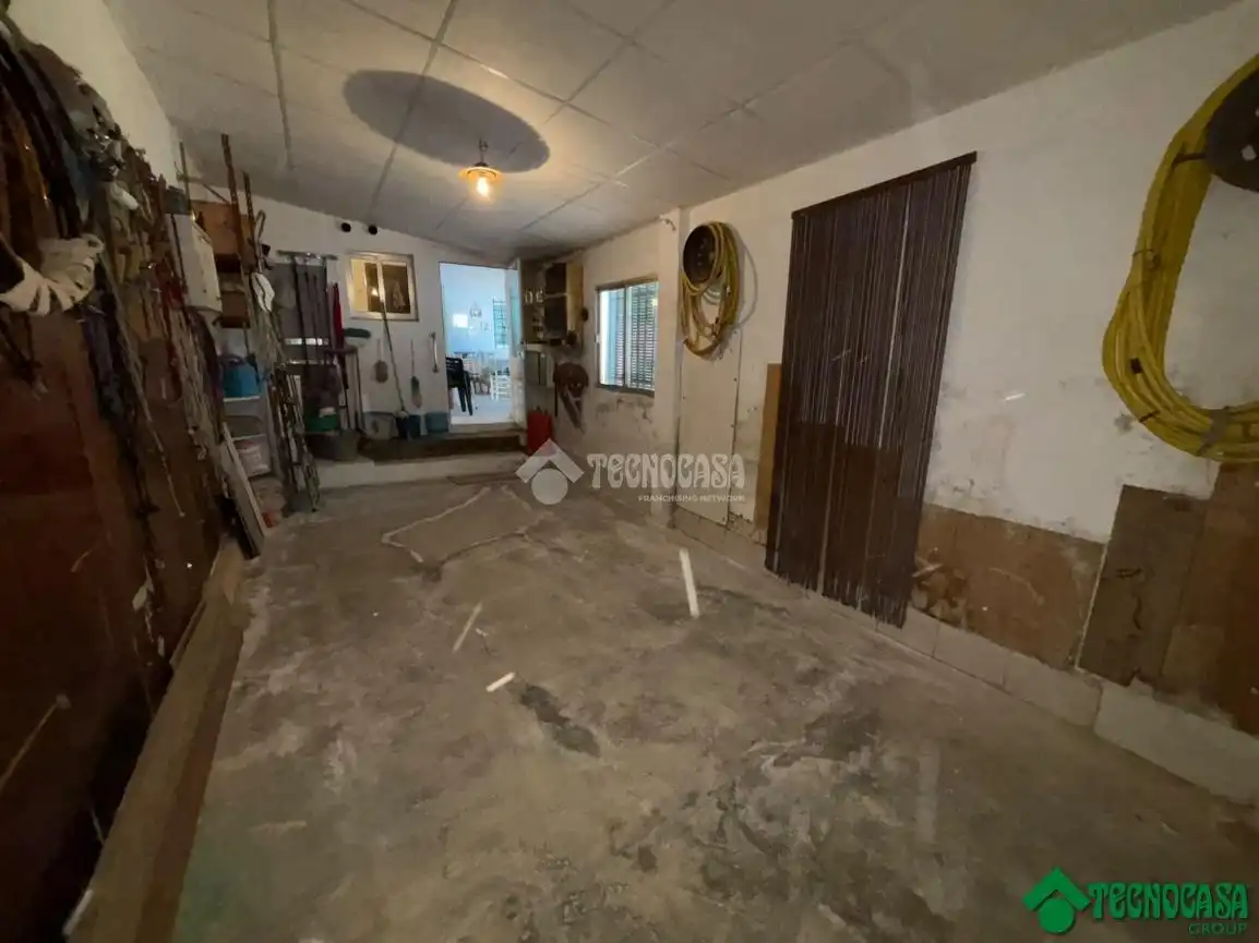 Casa adosada en venta en Alcázar del Rey, Cuenca