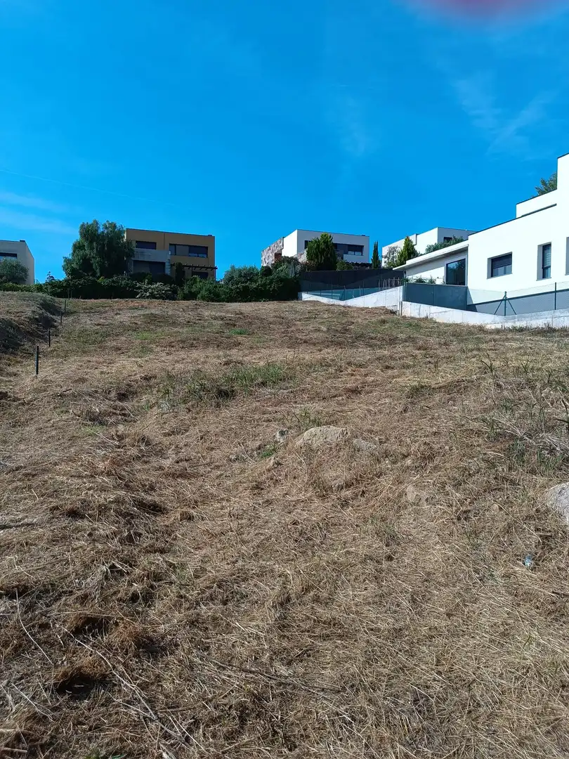 Terreno residencial en venta en Carrer Núria, imagen 2