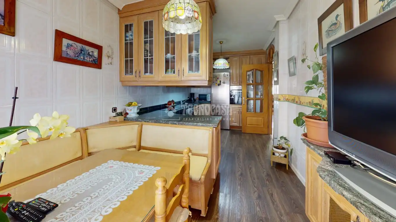 Küche von Einfamilien-Reihenhaus zum Verkauf in Leganés mit Heizung, Parkett und Terrasse