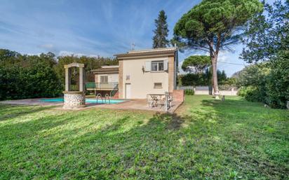 Jardí de Casa o xalet en venda en Vilobí d'Onyar amb Calefacció, Jardí privat i Terrassa