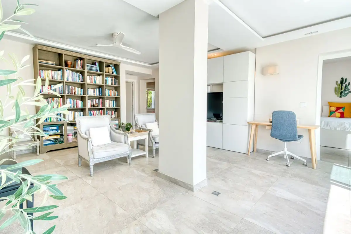 Living room of Houses for sale in Marbella  with Air Conditioner, Private garden and Terrace