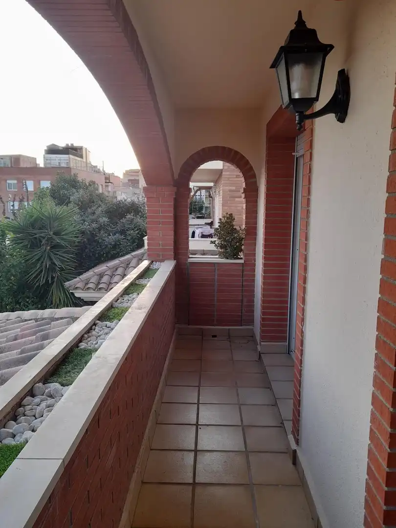 Terrasse von Haus oder Chalet zur Miete in Premià de Mar mit Klimaanlage, Terrasse und Balkon