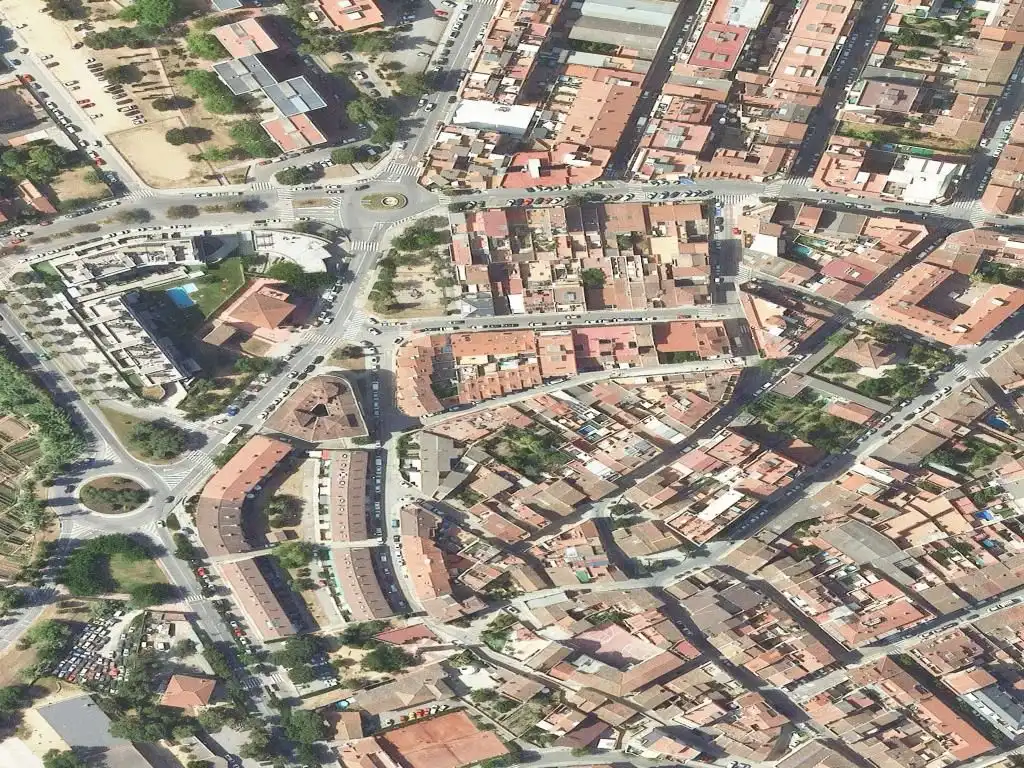 Piso en venta en Calle Pau Casals 48, imagen 2