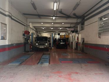 Local comercial en venta en Diagonal - Colomeres