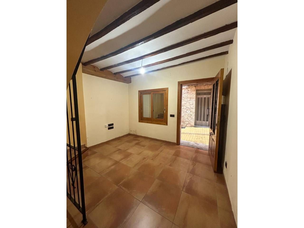 Casa adosada en venta en L'Alcora con Calefacción y Terraza