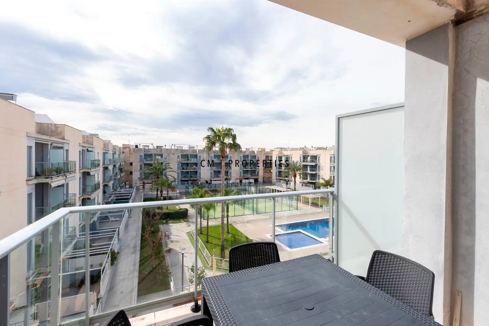 Attic for rent in Costa Brava, Almenara