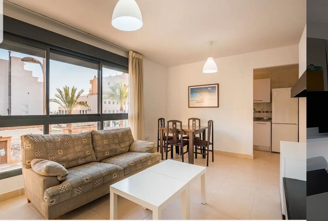 Living room of Flat to rent in Roquetas de Mar  with Air Conditioner, Heating and Furnished