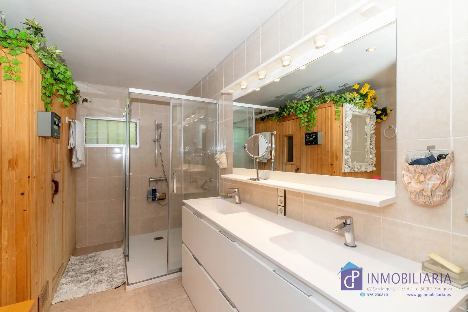 Baño de Casa o chalet en venta en Zaragoza con Aire acondicionado, Calefacción y Jardín privado