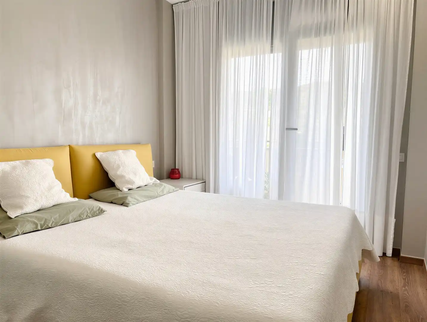 Habitación de Apartamento en venta en Lloret de Mar con Aire acondicionado, Piscina y Balcón