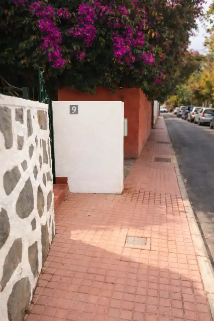 Vista exterior de Pis en venda en Las Palmas de Gran Canaria amb Aire condicionat i Moblat