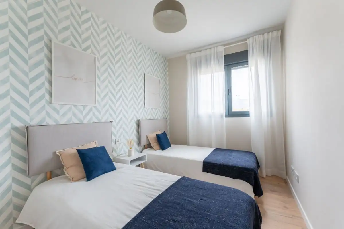 Bedroom of Flat for sale in Mijas  with Air Conditioner, Heating and Terrace