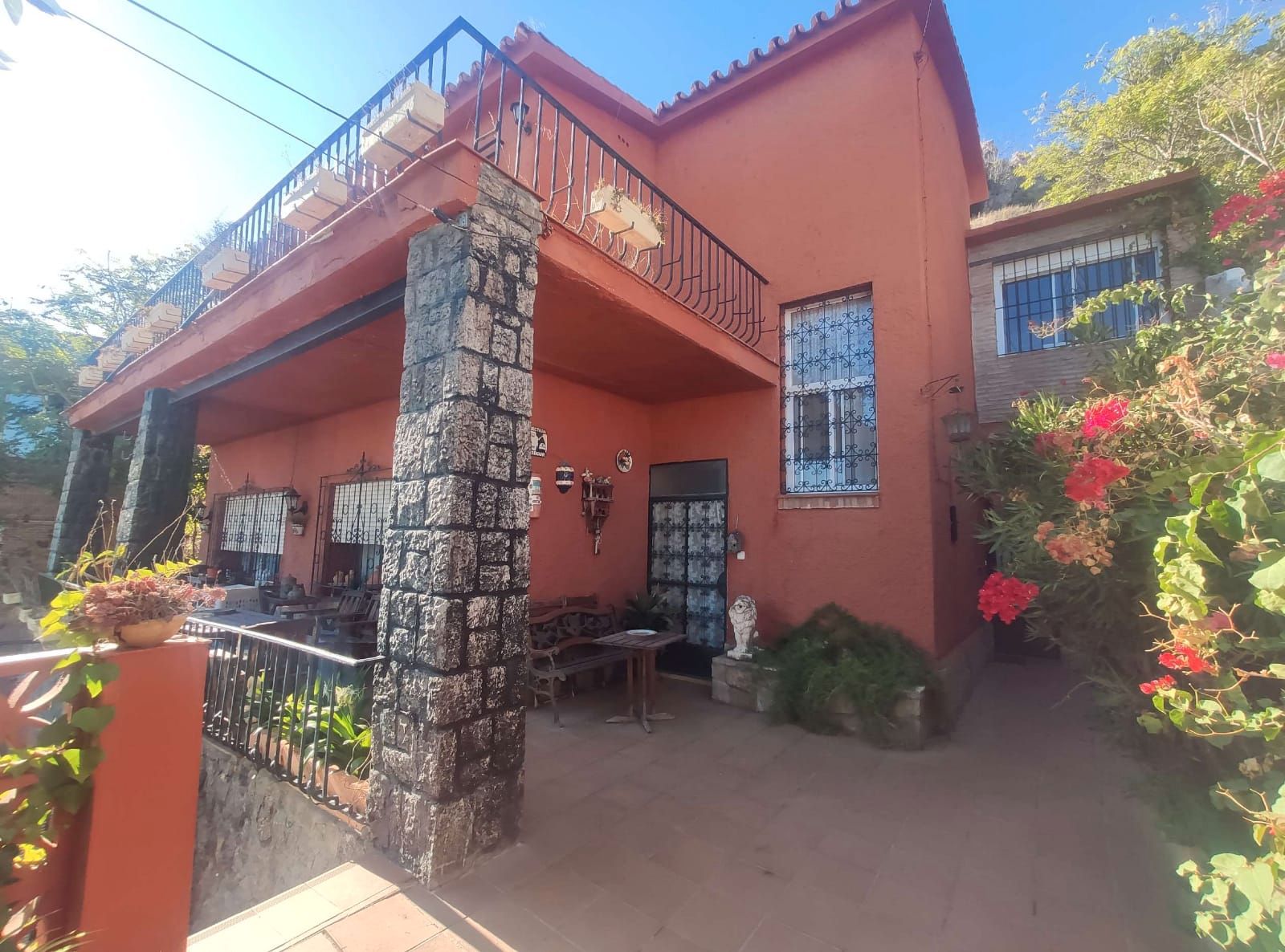 Exterior view of House or chalet for sale in Málaga Capital  with Air Conditioner, Terrace and Storage room