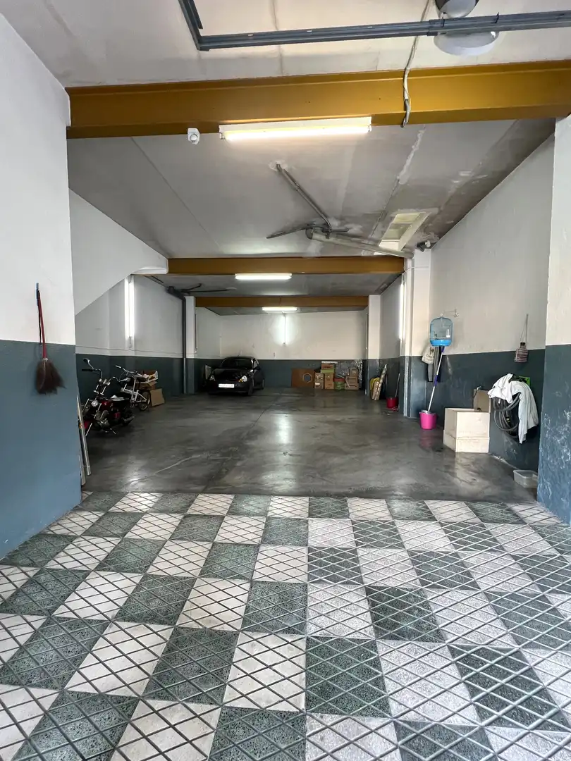 Parking of Houses for sale in Estepa  with Air Conditioner, Terrace and Storage room