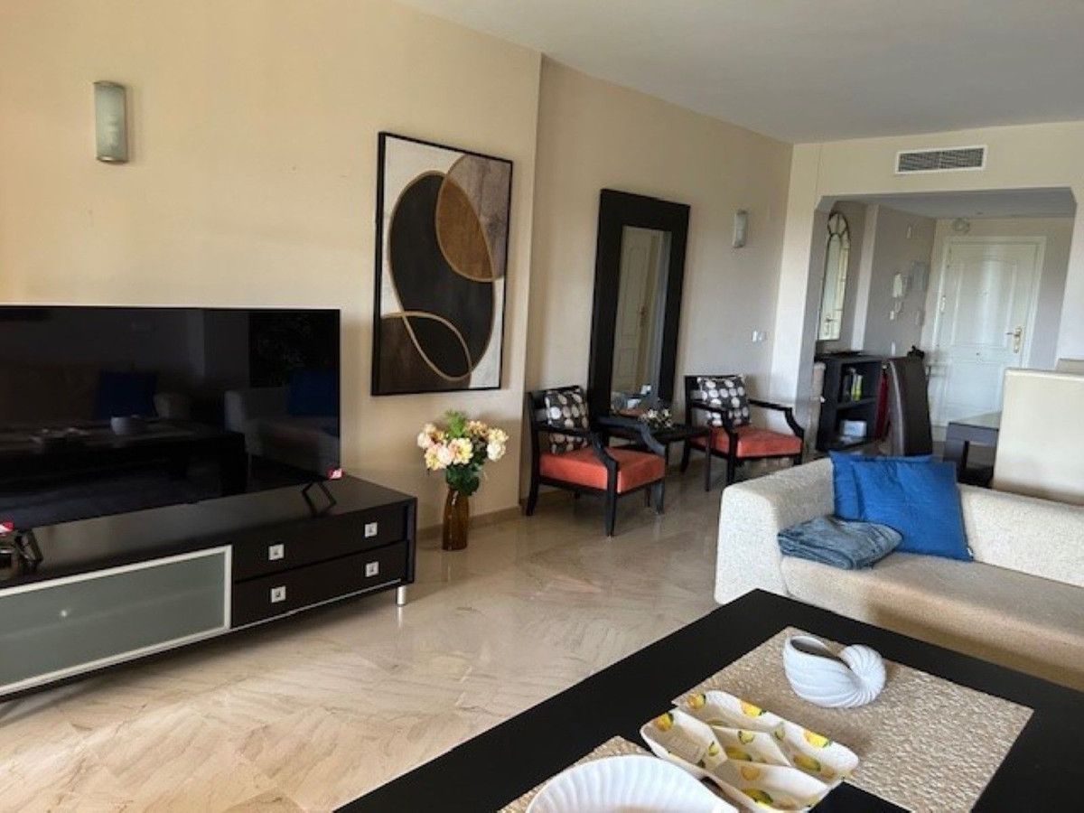 Sala d'estar de Apartament de lloguer en Marbella amb Aire condicionat, Calefacció i Terrassa