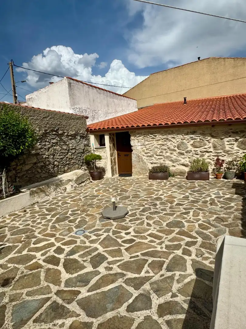 Vista exterior de Casa o chalet en venta en Ledesma con Calefacción