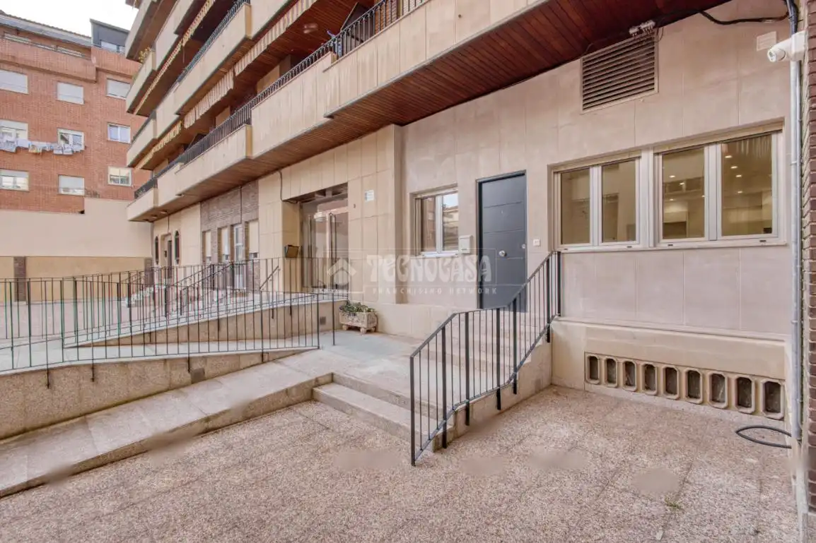 Vista exterior de Piso en venta en Salamanca con Aire acondicionado, Calefacción y Jardín privado