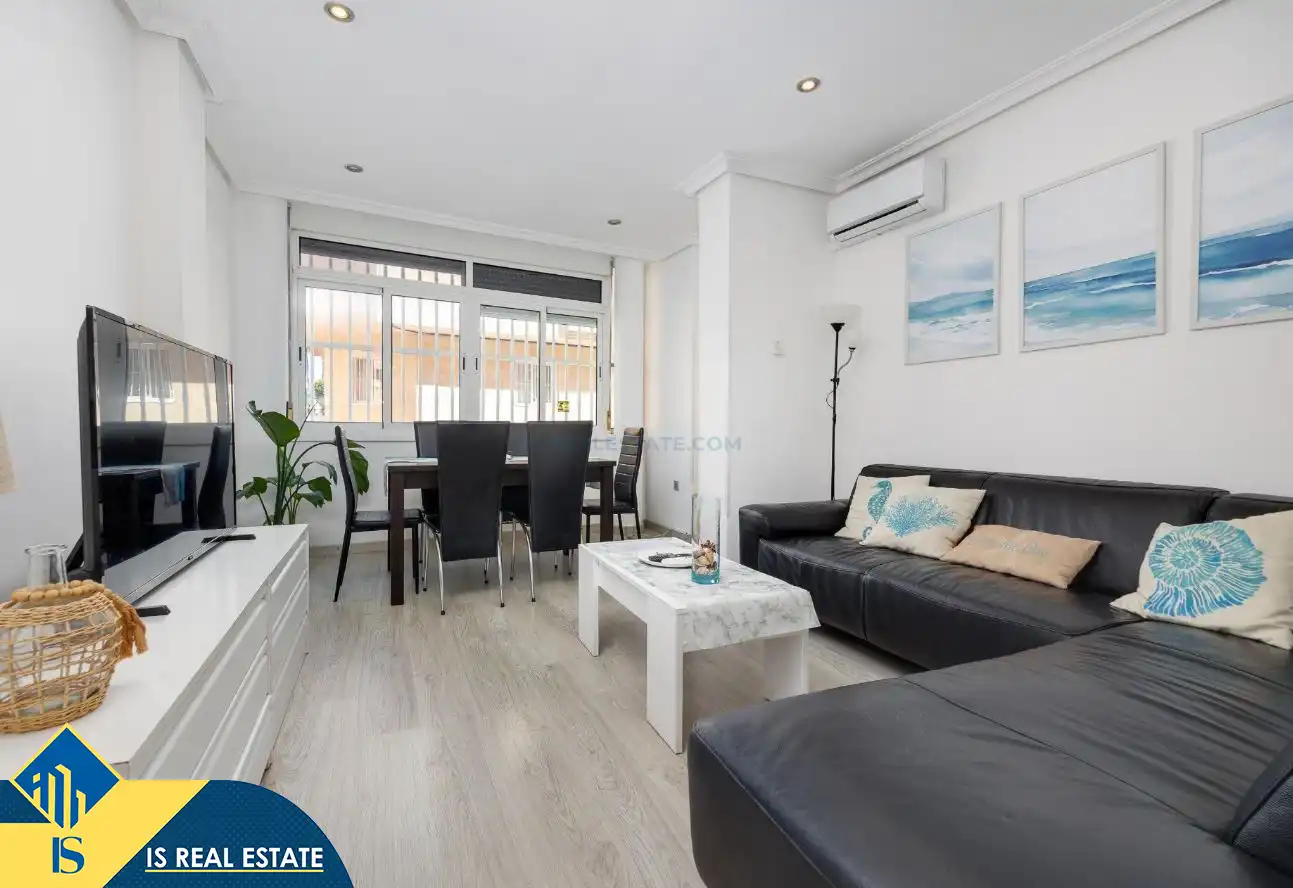 Apartment for sale in Playa de los Locos