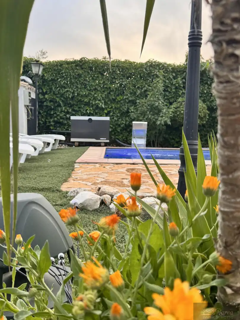 Jardí de Casa o xalet en venda en Carcabuey amb Aire condicionat, Calefacció i Piscina
