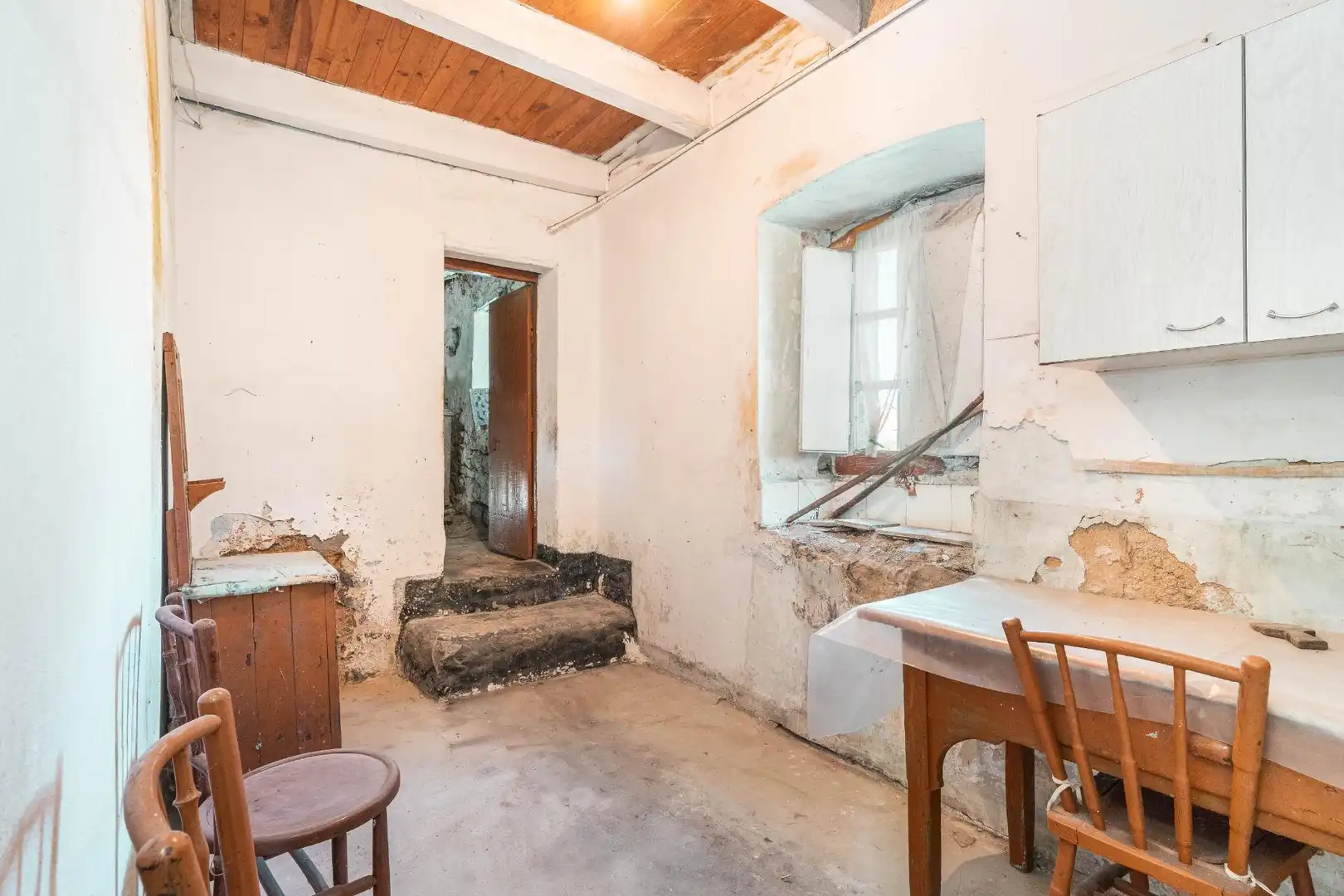 Cocina de Casa o chalet en venta en Cabrillanes con Jardín privado, Terraza y Trastero