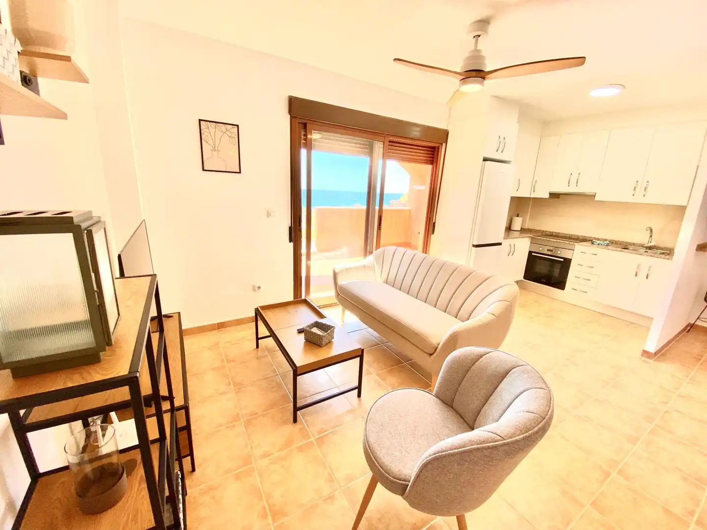 Sala de estar de Apartamento en venta en Cartagena con Terraza, Amueblado y Piscina comunitaria