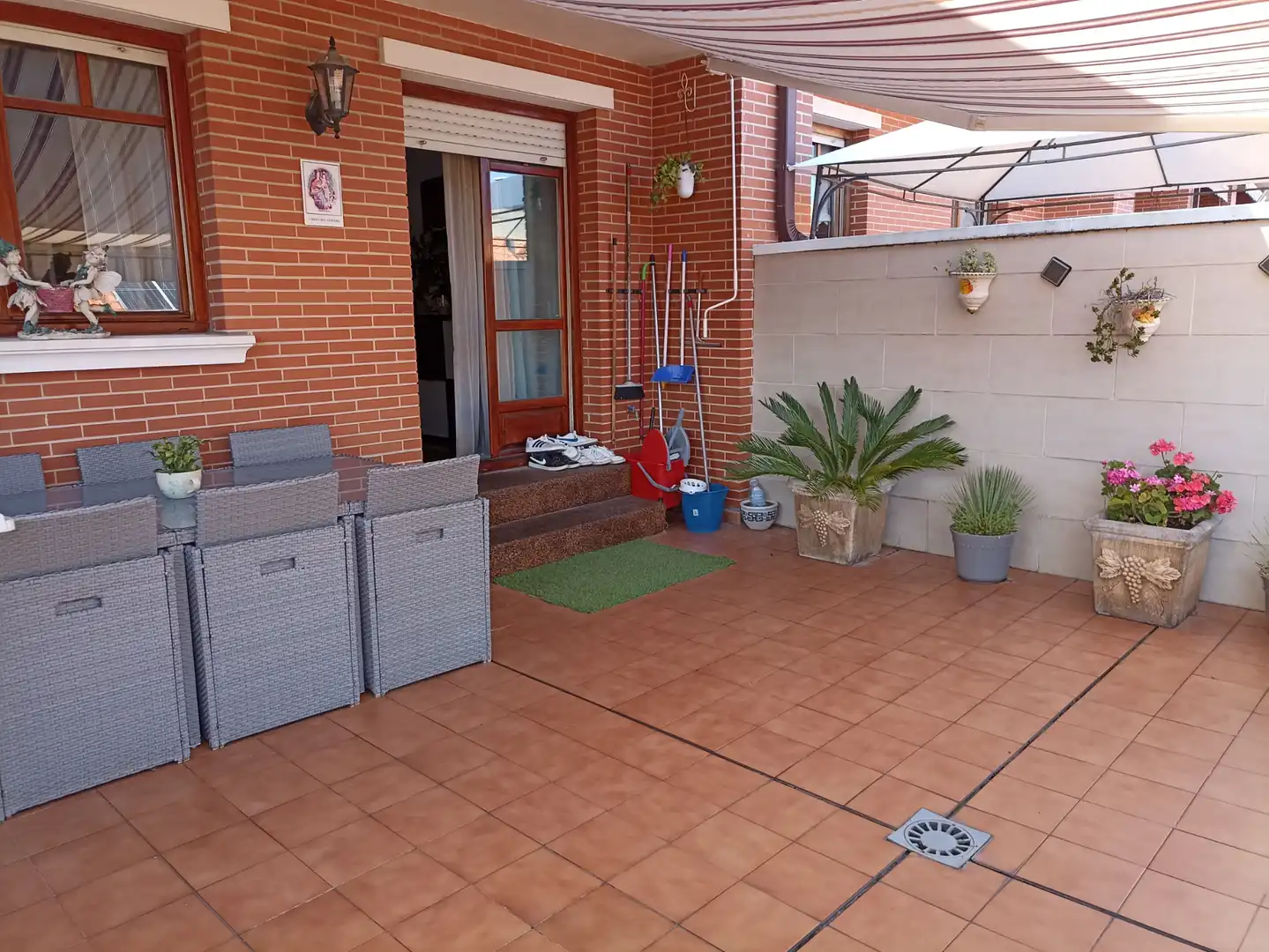 Terraza de Casa o chalet en venta en Castro-Urdiales con Calefacción, Jardín privado y Parquet