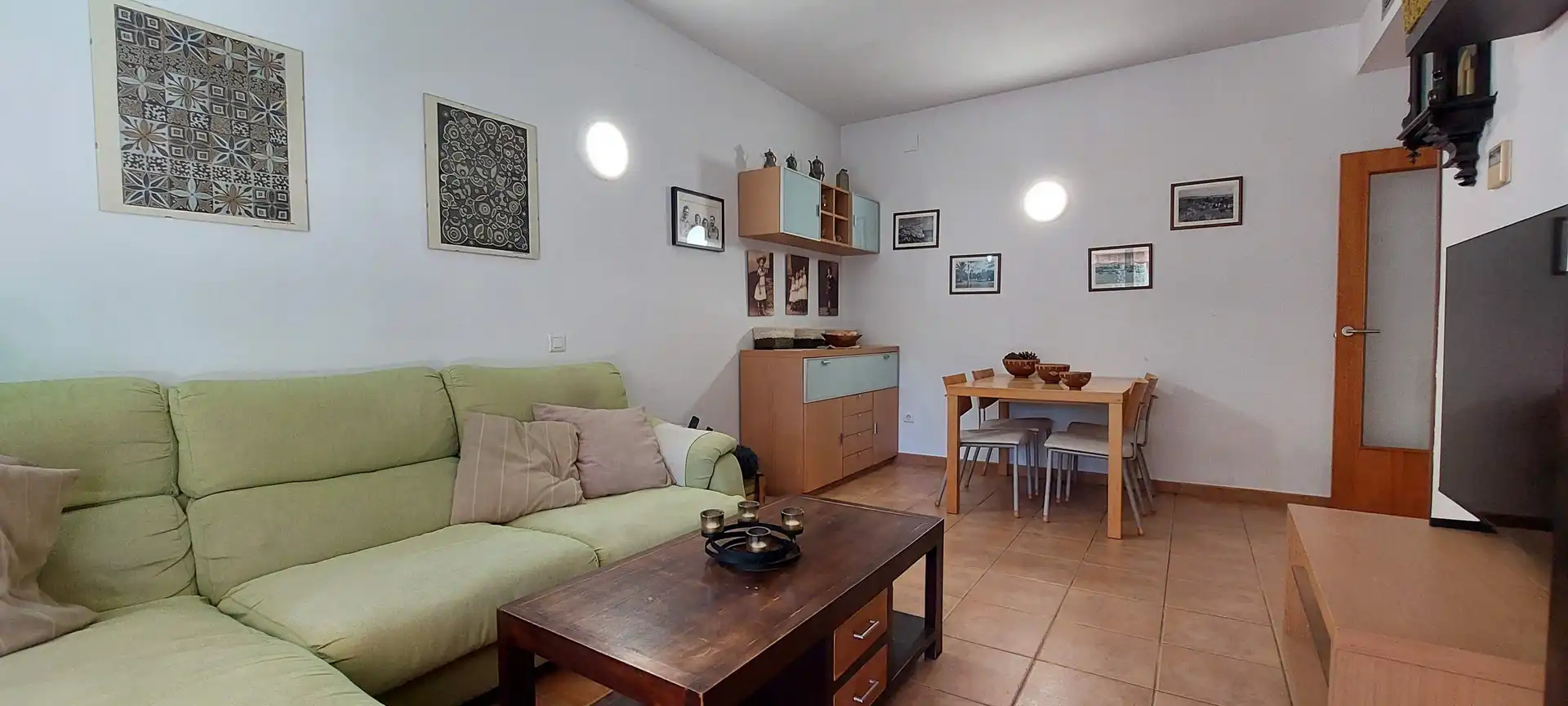 Sala d'estar de Planta baixa en venda en Salou amb Aire condicionat, Calefacció i Jardí privat
