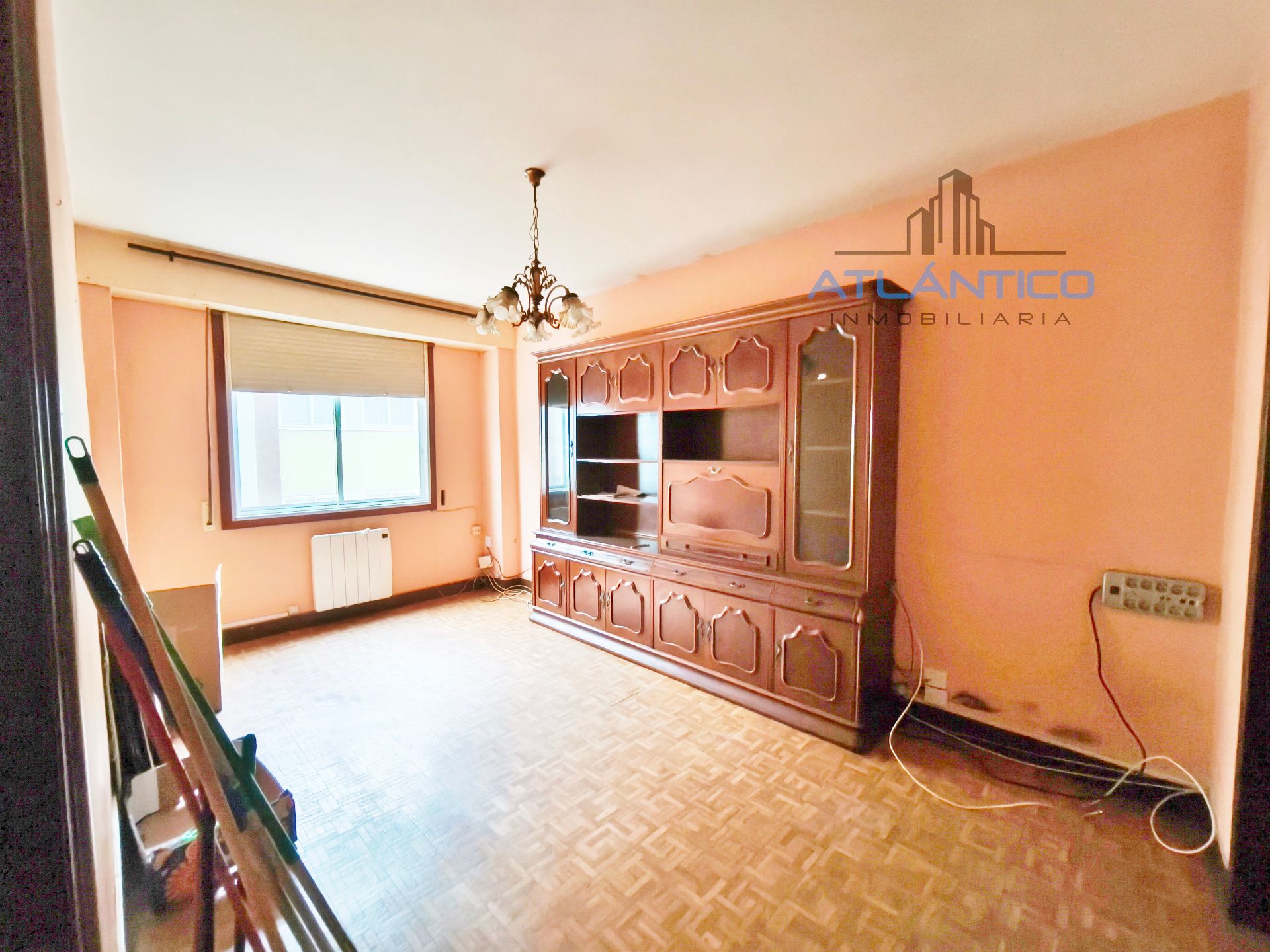 Sala de estar de Piso en venta en A Coruña Capital  con Lavadora