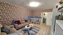 Living room of Flat for sale in Haro  with Heating, Terrace and Furnished