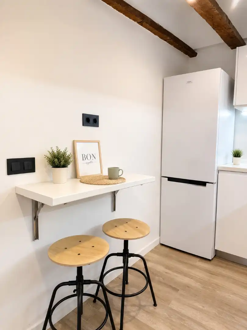 Cocina de Estudio de alquiler en Madrid con Calefacción, Parquet y Amueblado