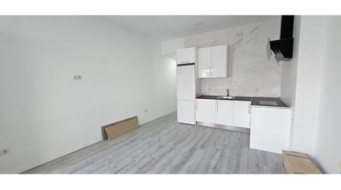 Photo 2 of Flat for sale in Calle Miami, 1, La Carihuela - Los Nidos, Torremolinos